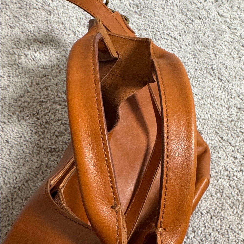 Madewell Tan Leather Shoulder Bag - Picture 8 of 8